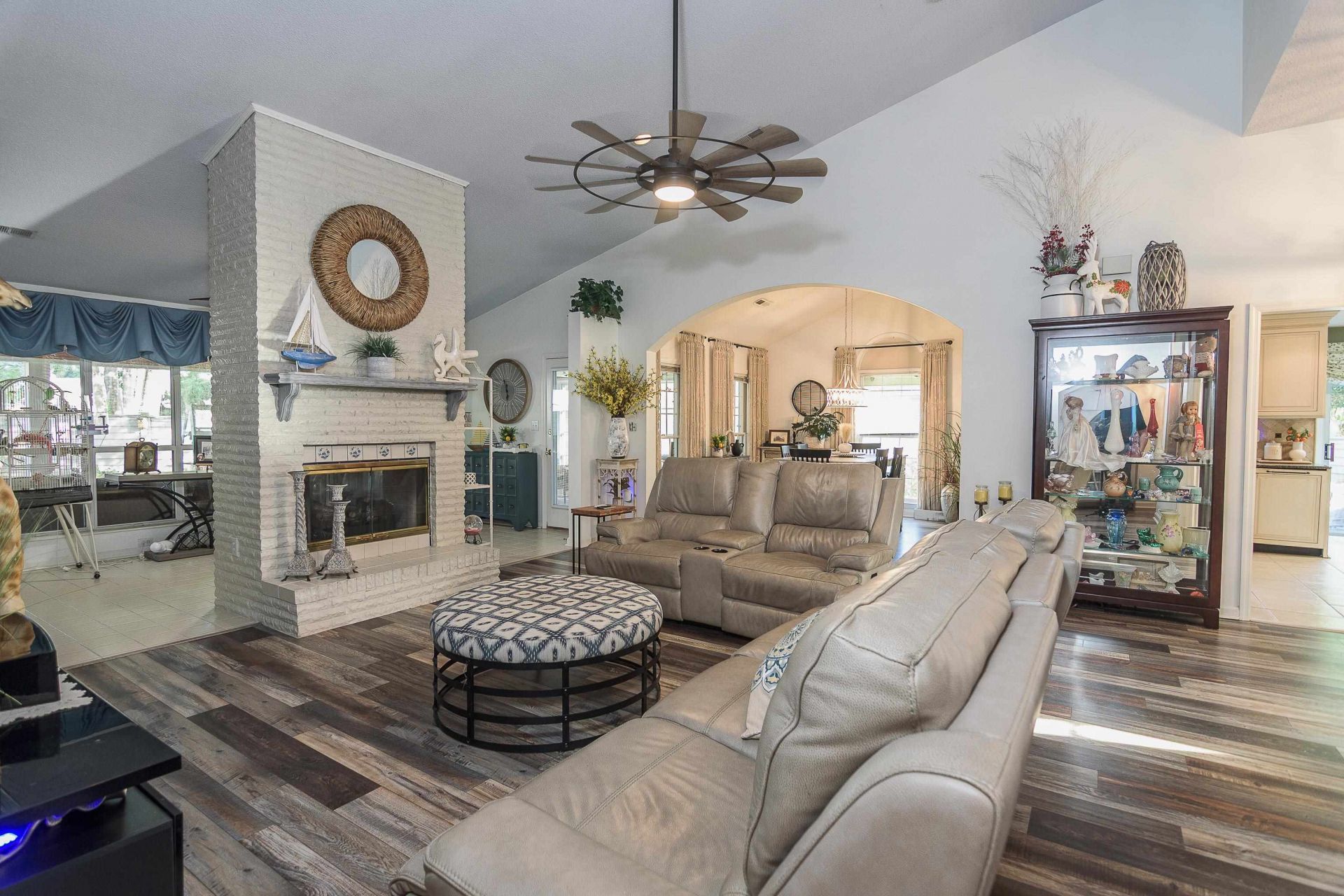 9754 Crane Dr. Photo 5