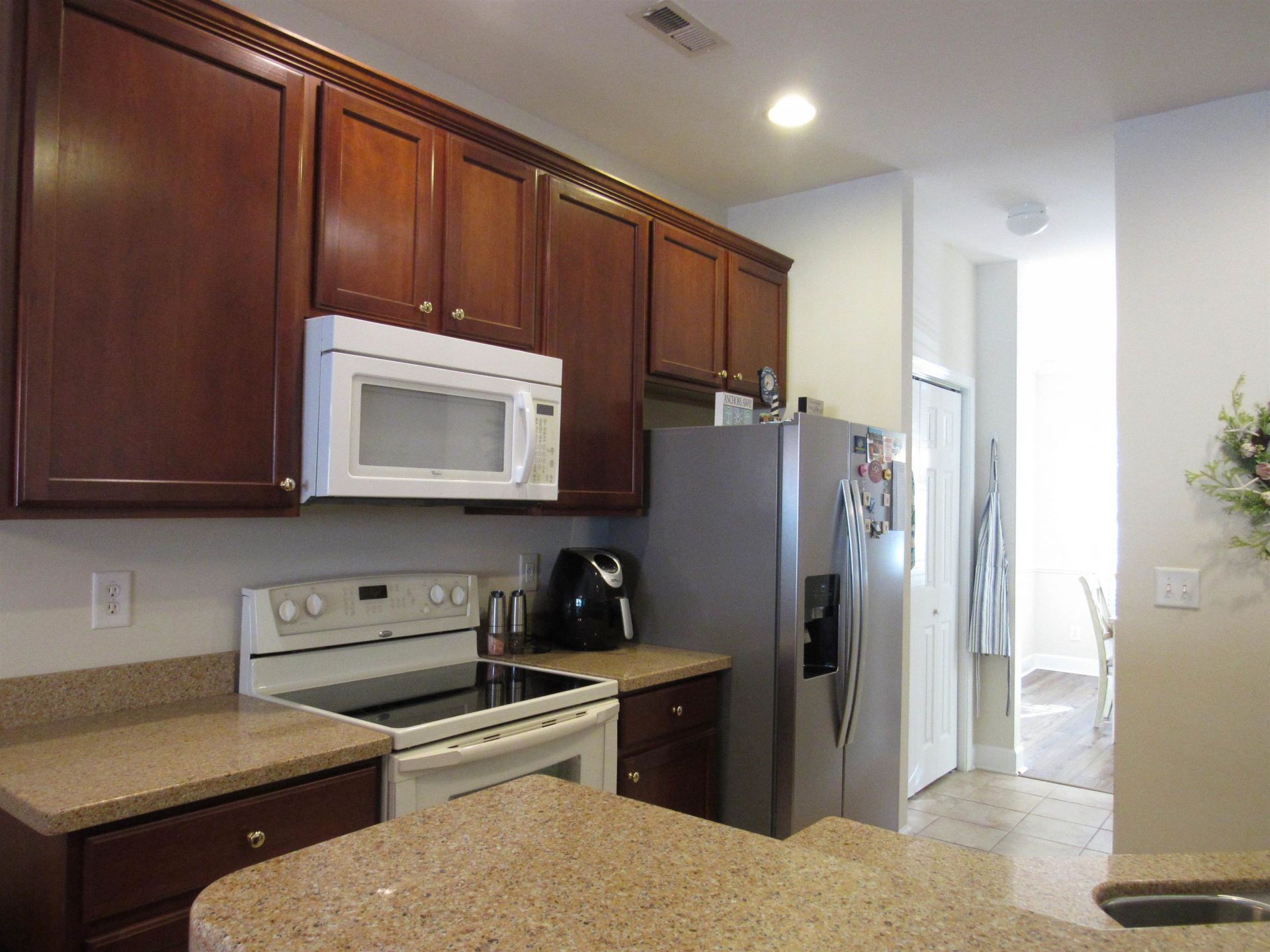 601 Buckingham Ln. Photo 11