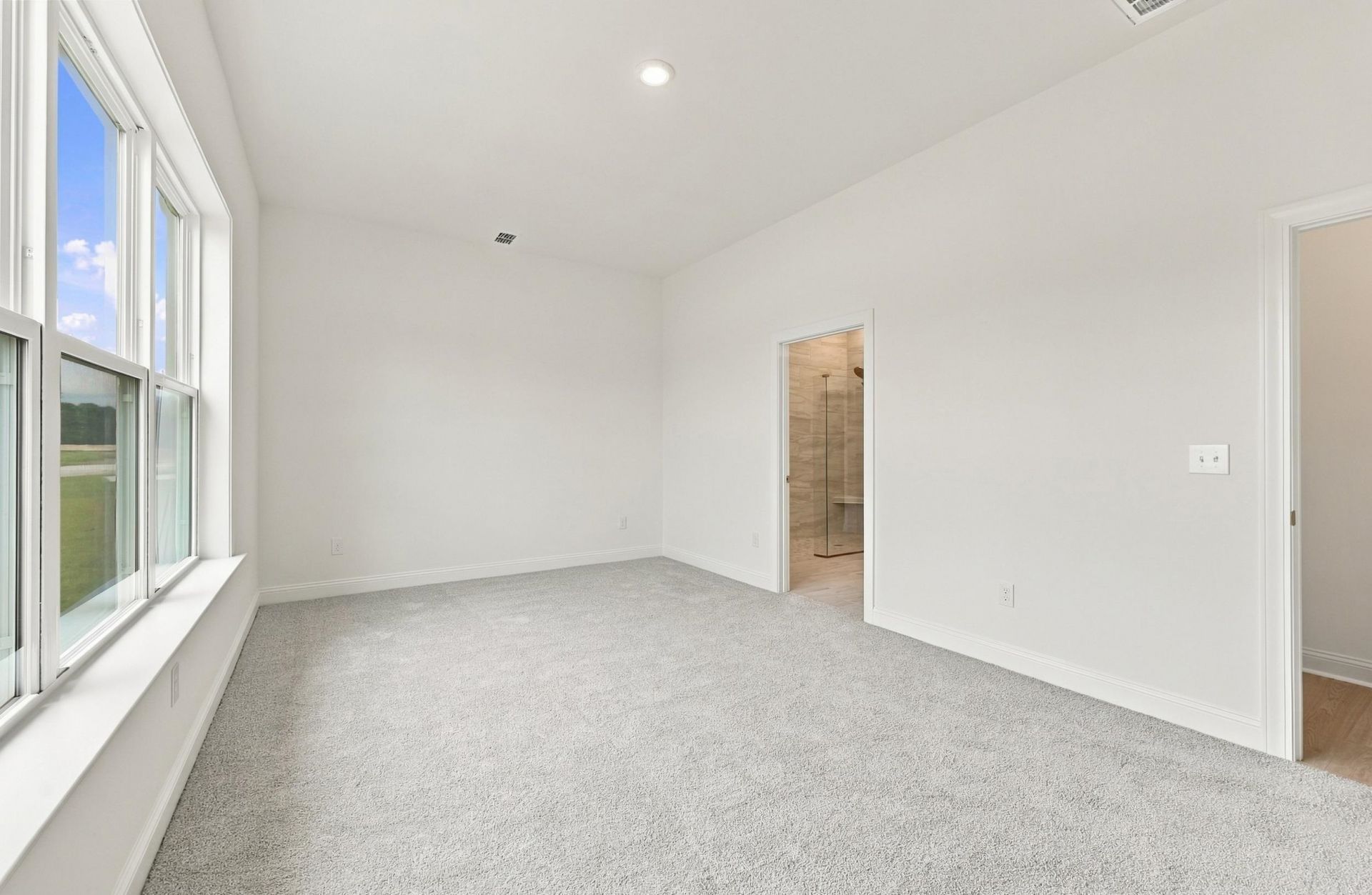 2634 Whitehorn Way Photo 23