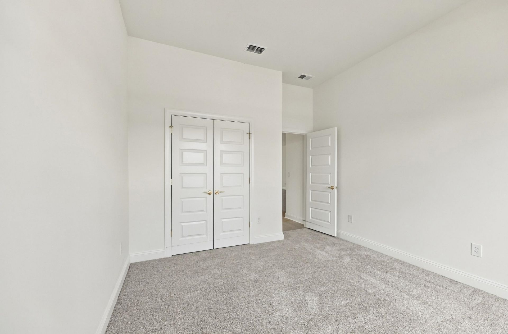 2634 Whitehorn Way Photo 30