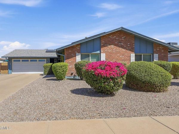 8214 E BUENA TERRA Way, Scottsdale, AZ 85250