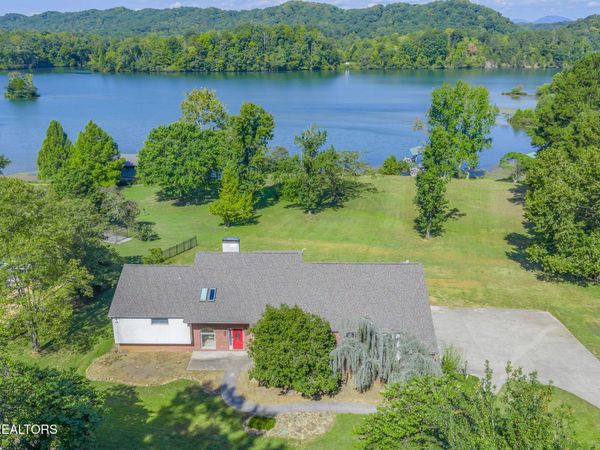 4209 Guinn Rd, Knoxville, TN 37931