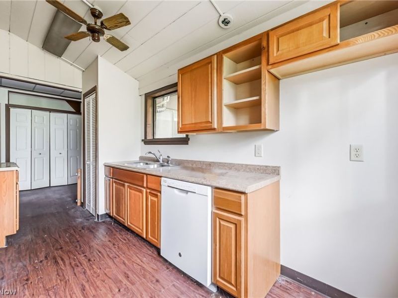 6859 Fairground Boulevard , Canfield, OH 44406 Photo 41