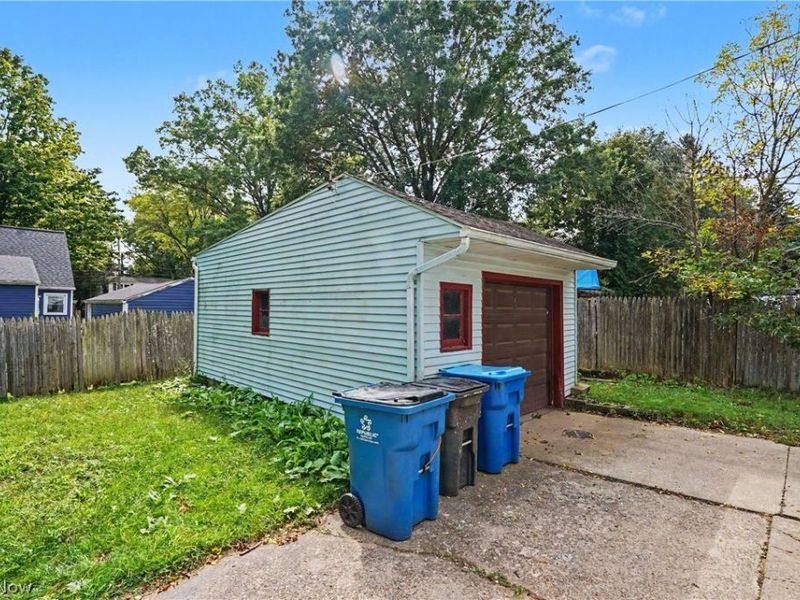 742 Avondale Street , Kent, OH 44240 Photo 7
