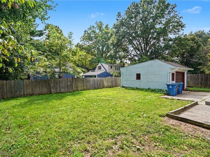 742 Avondale Street , Kent, OH 44240 Photo 8