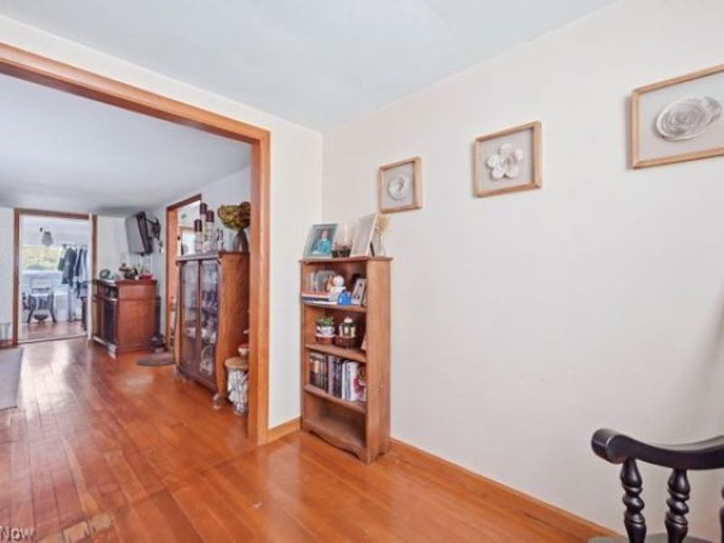 779 E Liberty Street, Hubbard, OH 44425 Photo 16