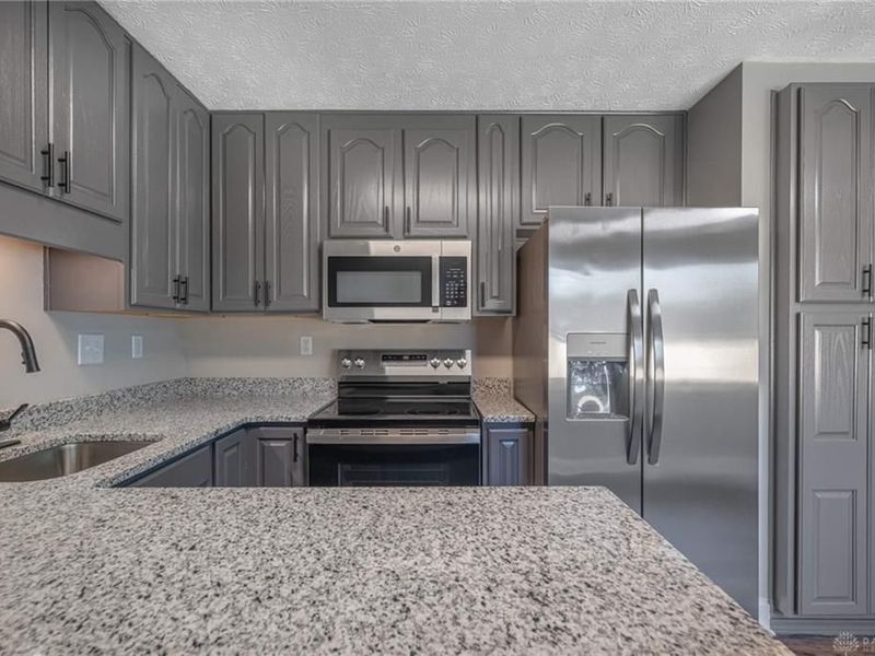 23 Pam Drive, Franklin, OH 45005 Photo 8
