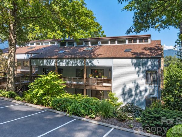87 Willow Road, Unit A-6, Waynesville, NC 28786