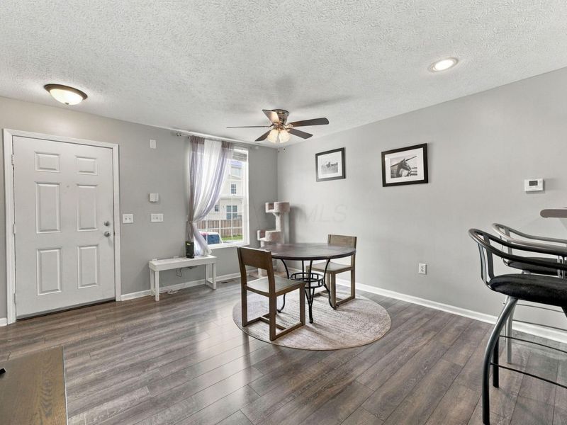 5995 Ferdinand Drive , Unit 32, New Albany, OH 43054 Photo 2