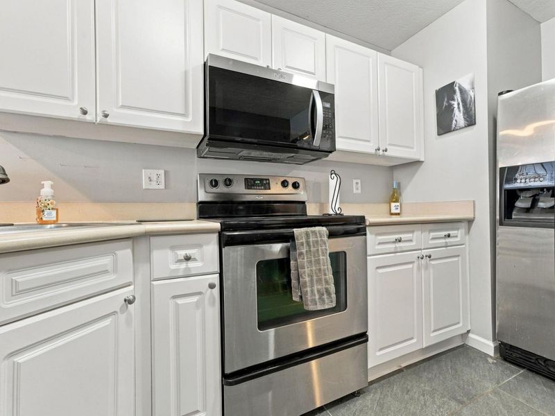 5995 Ferdinand Drive , Unit 32, New Albany, OH 43054 Photo 7