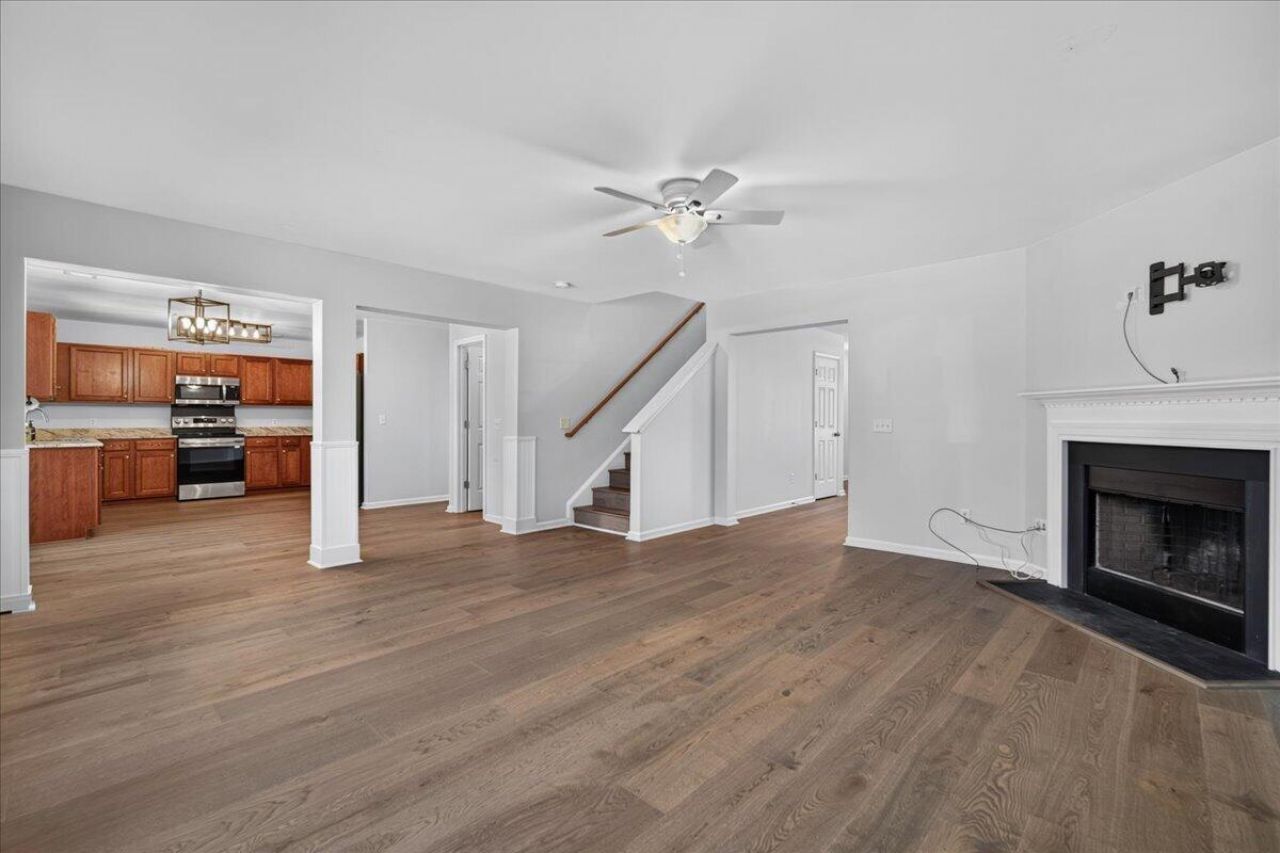 104 Basler Street Photo 10