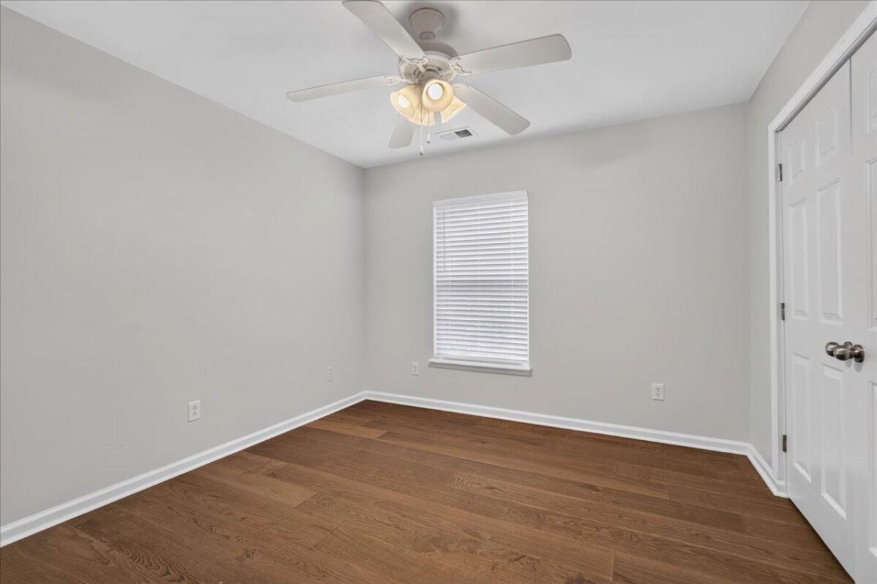 104 Basler Street Photo 36