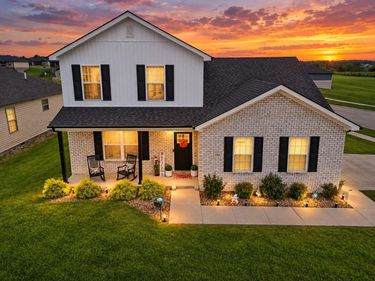 200 Brook Cove, Berea, KY 40403