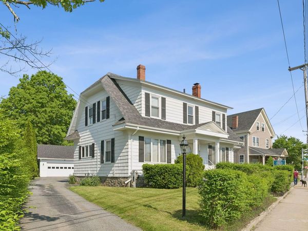 930 Forest Avenue , Portland, ME 04103