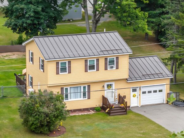 21 Western Avenue , East Millinocket, ME 04430