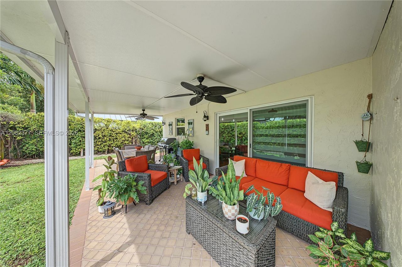 14220 SW 92nd St, Miami, FL 33186 Photo