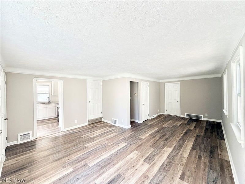20751 Wilmore Avenue , Euclid, OH 44123 Photo 6
