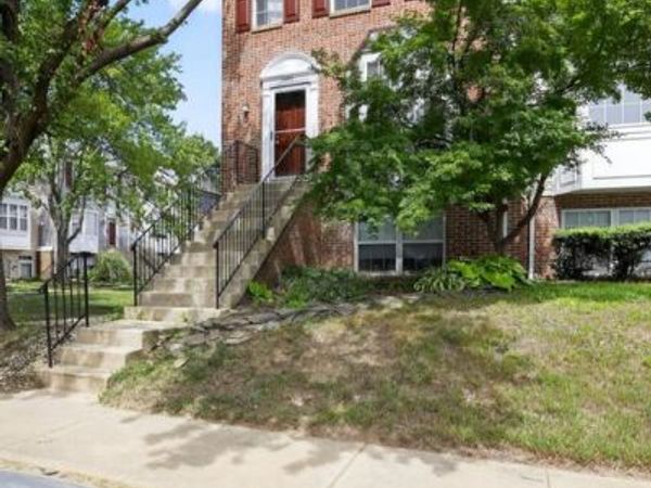 2492 WENTWORTH DRIVE, CROFTON, MD 21114