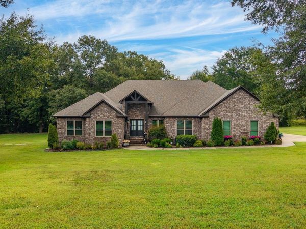 26 Gloria Drive , Greenbrier, AR 72058