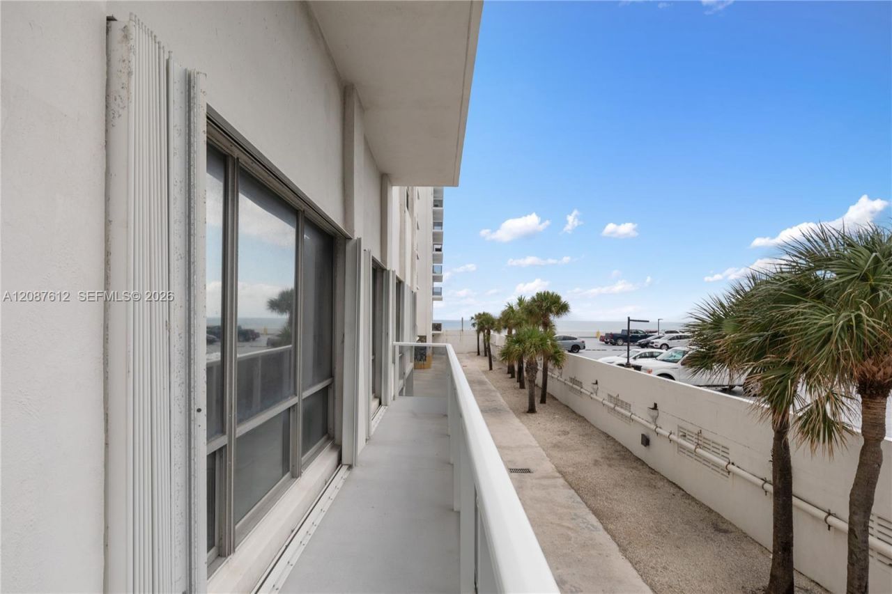 2751 S Ocean Dr, Unit 208S, Hollywood, FL 33019 Photo