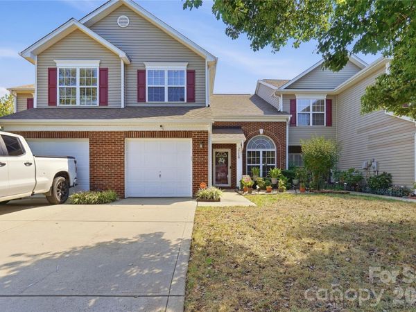 2718 Mill Valley Court, Charlotte, NC 28105
