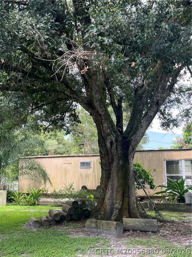 1183 SW Pinetree Trail , Stuart, FL 34997 Photo
