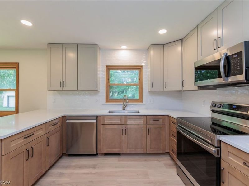 4261 Slaughter Road , Green, OH 44685 Photo 17