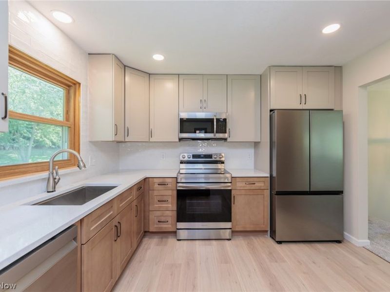 4261 Slaughter Road , Green, OH 44685 Photo 18