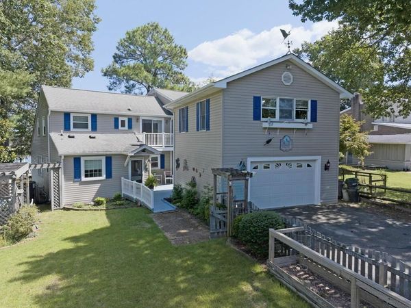 292 Sea Horse Dr, COLONIAL BEACH, VA 22443