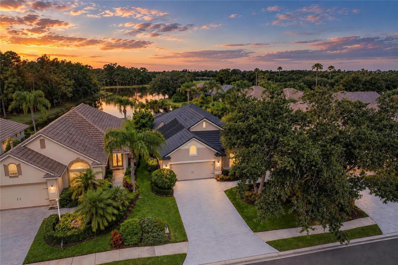 7818 Troon Court, Lakewood Ranch, FL 34202 Main Photo