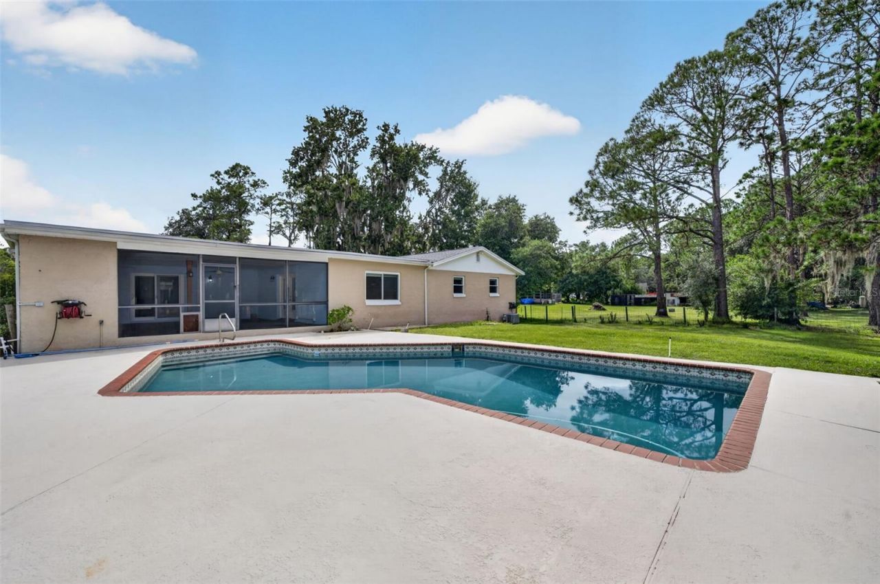20963 E Colonial Drive, Christmas, FL 32709 Photo
