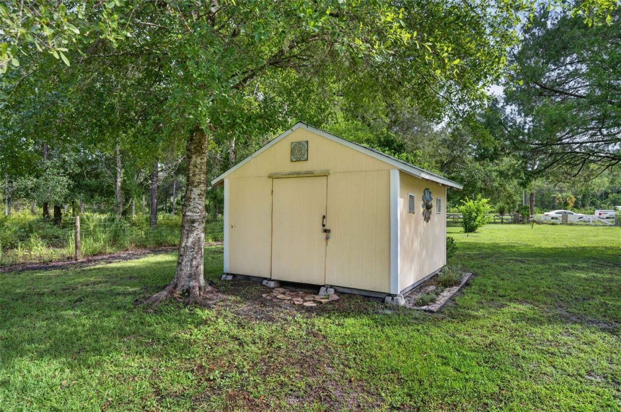 20963 E Colonial Drive, Christmas, FL 32709 Photo
