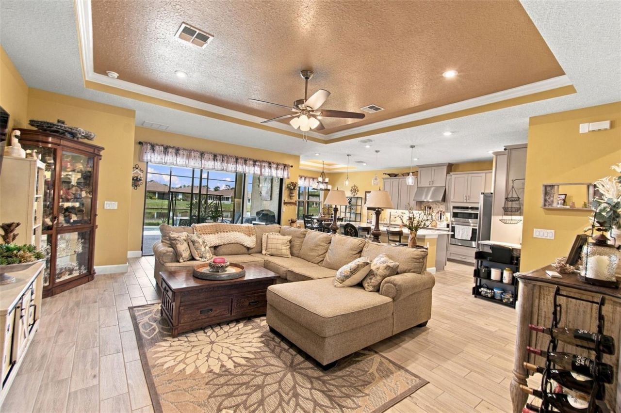 433 Via Abruzzi Street, Kissimmee, FL 34759 Photo
