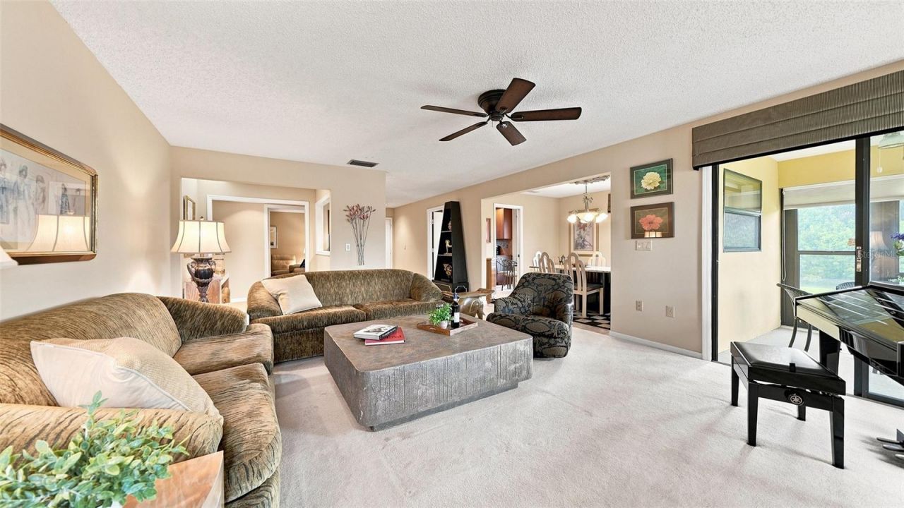 3615 Muirfield Drive, Unit 3D, Sarasota, FL 34238 Photo