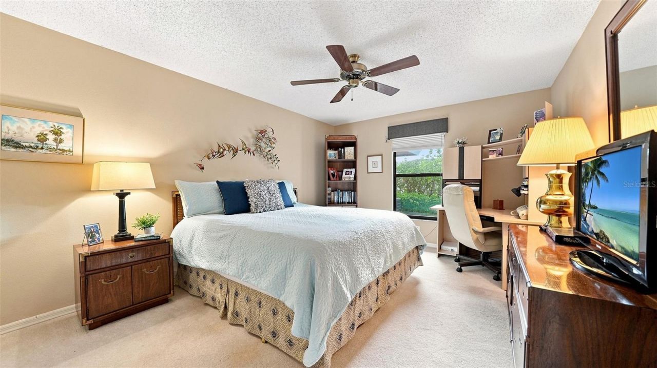 3615 Muirfield Drive, Unit 3D, Sarasota, FL 34238 Photo