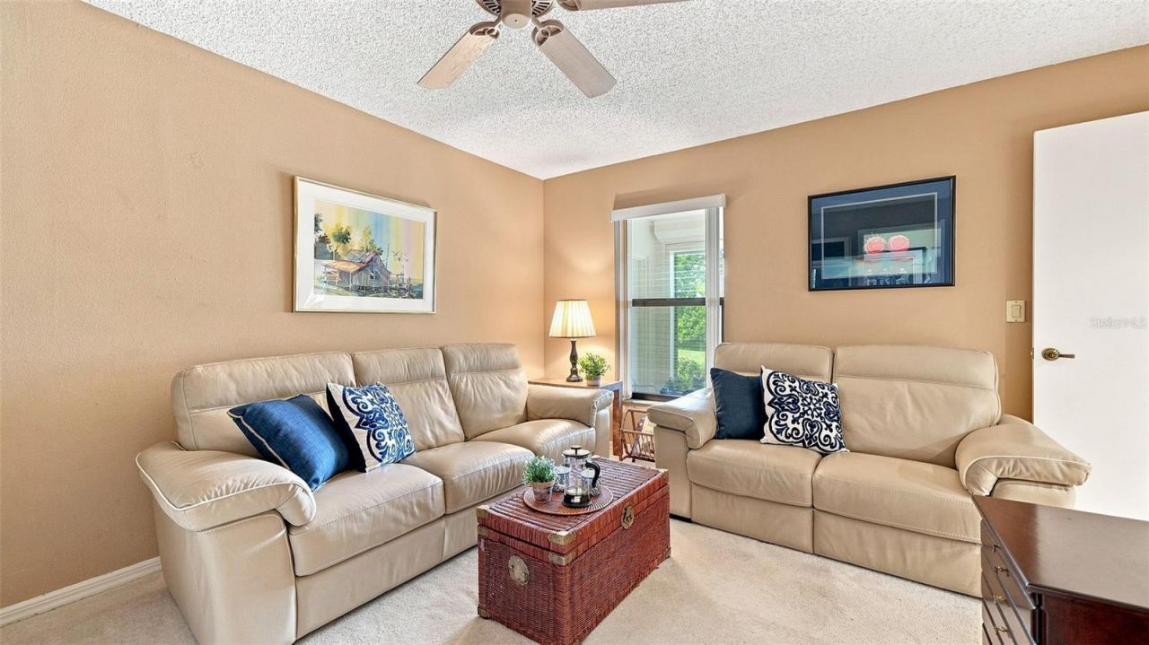 3615 Muirfield Drive, Unit 3D, Sarasota, FL 34238 Photo