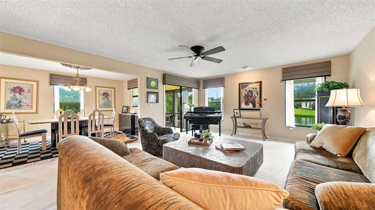 3615 Muirfield Drive, Unit 3D, Sarasota, FL 34238 Photo