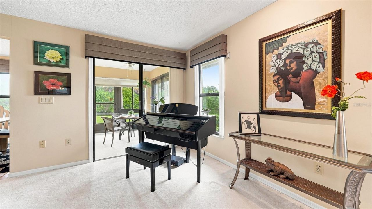 3615 Muirfield Drive, Unit 3D, Sarasota, FL 34238 Photo