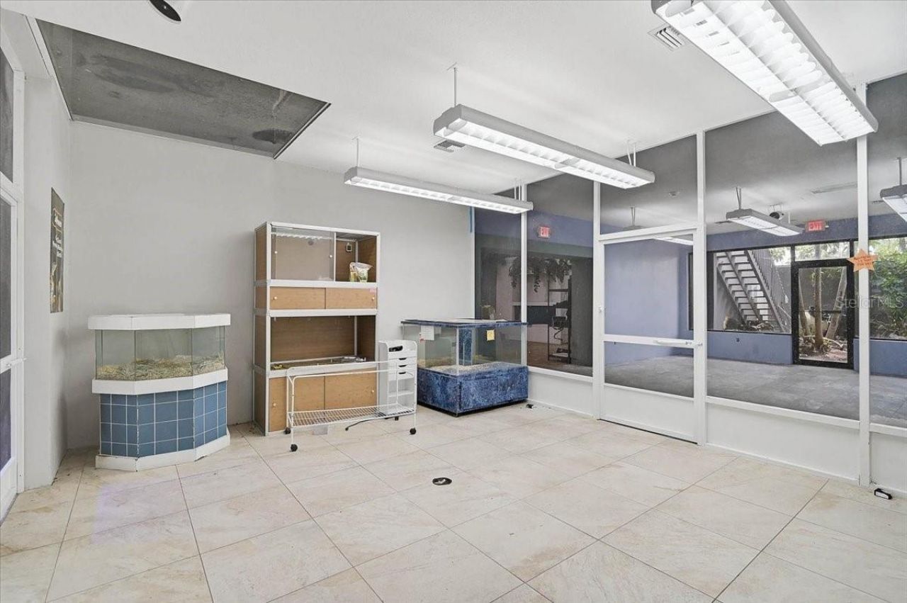 2160 Gulf Gate Drive, Sarasota, FL 34231 Photo