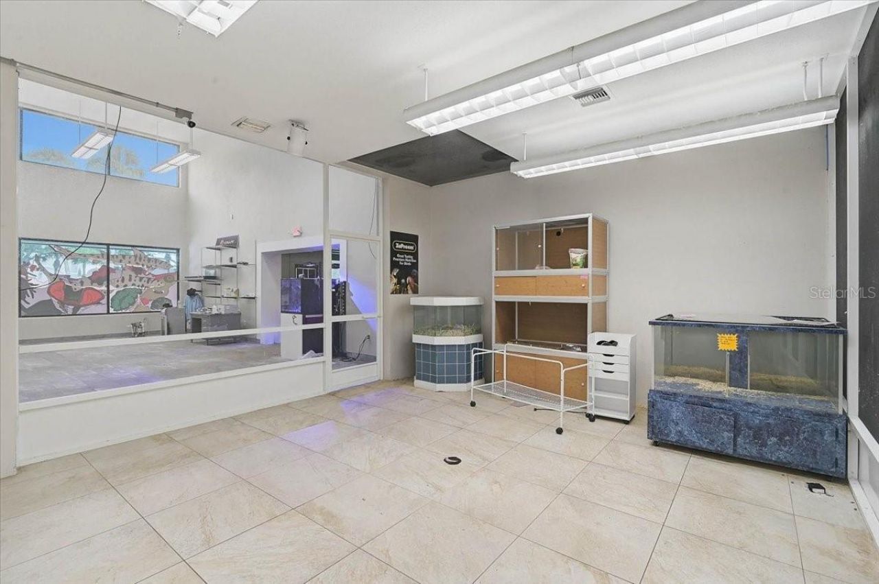 2160 Gulf Gate Drive, Sarasota, FL 34231 Photo