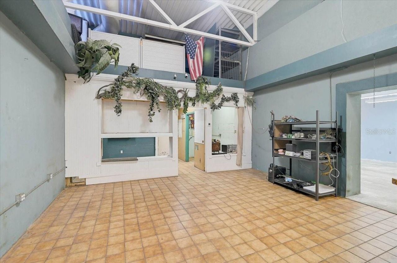 2160 Gulf Gate Drive, Sarasota, FL 34231 Photo