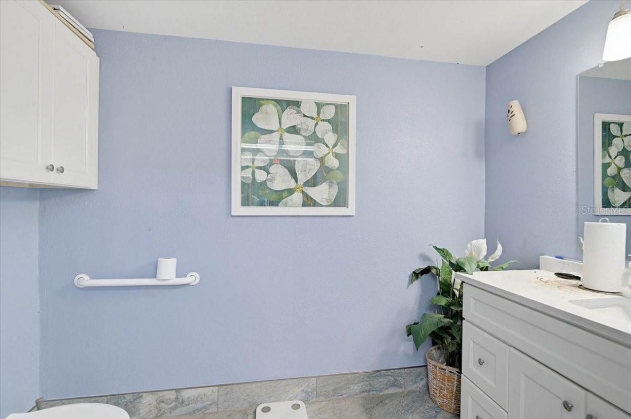 2160 Gulf Gate Drive, Sarasota, FL 34231 Photo