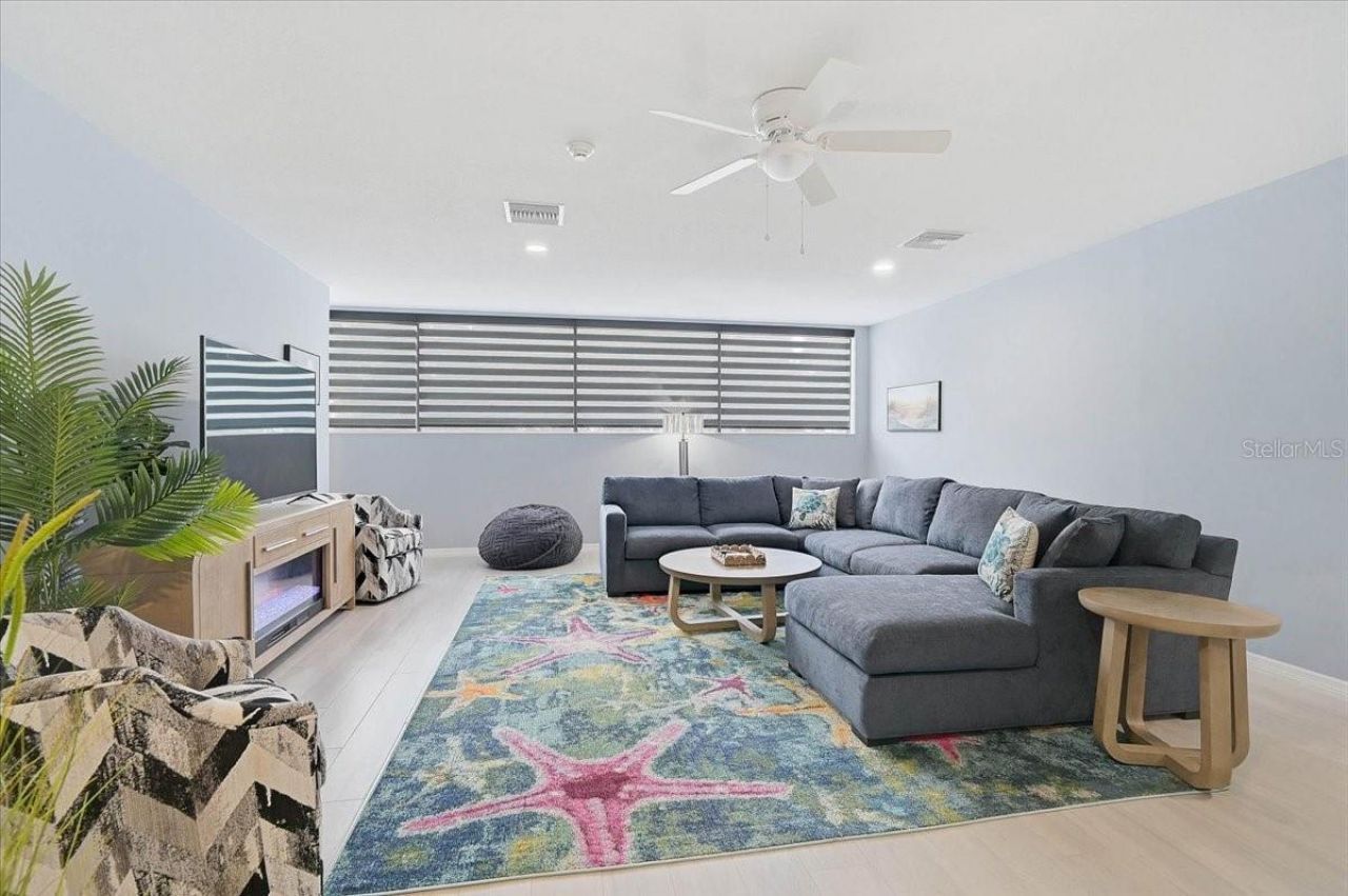 2160 Gulf Gate Drive, Sarasota, FL 34231 Photo