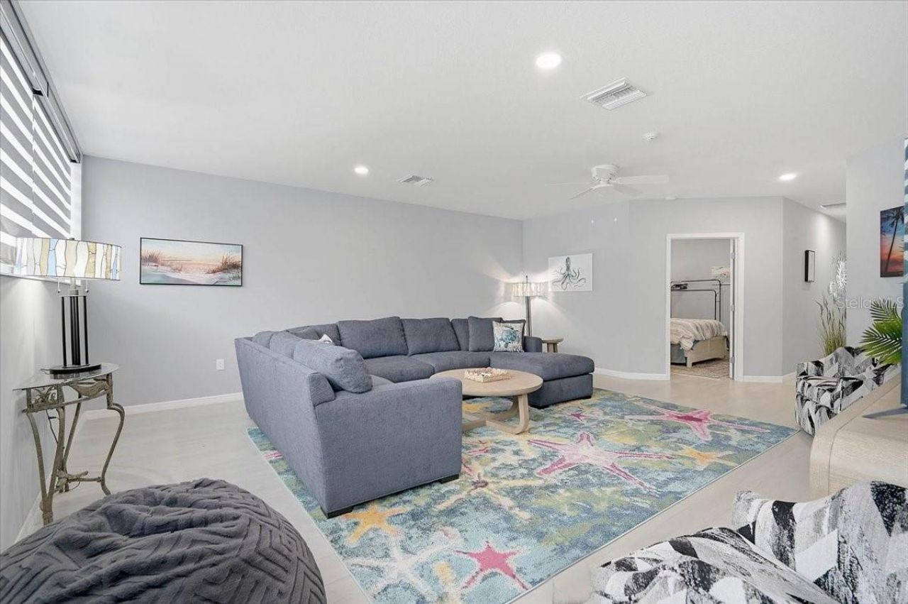 2160 Gulf Gate Drive, Sarasota, FL 34231 Photo