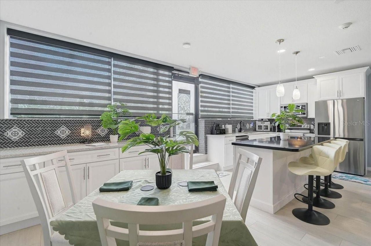 2160 Gulf Gate Drive, Sarasota, FL 34231 Photo