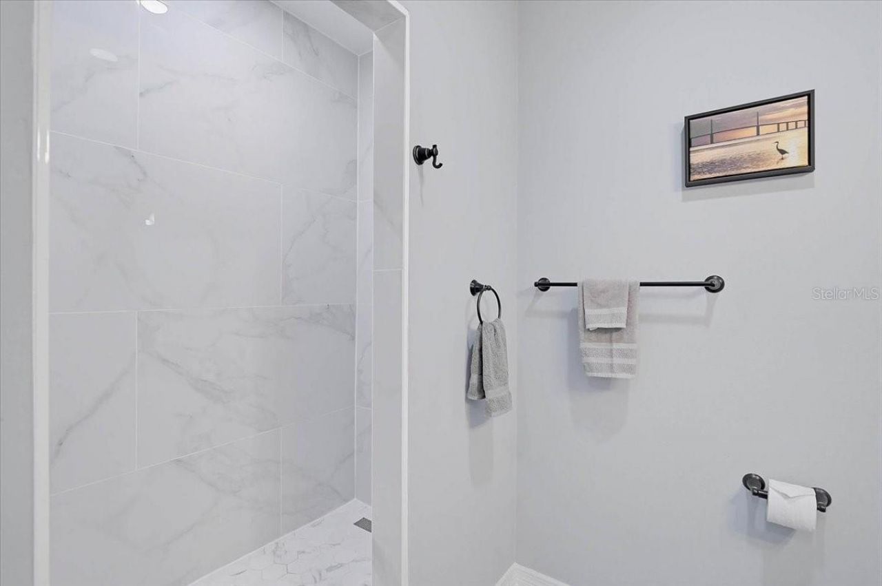 2160 Gulf Gate Drive, Sarasota, FL 34231 Photo