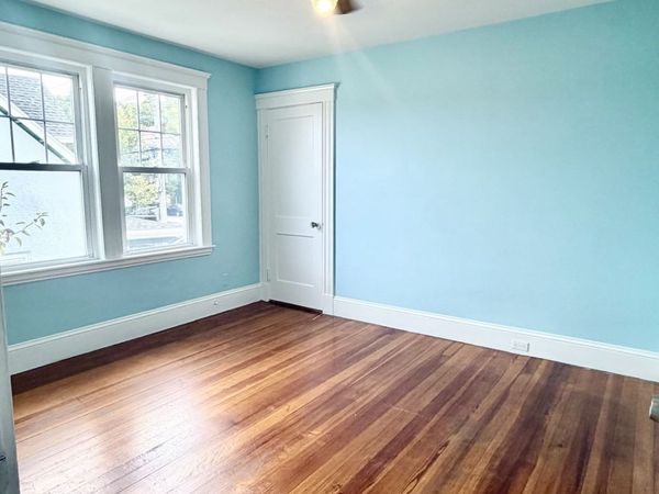 107 Loring Av, Unit 2, Salem, MA 01970