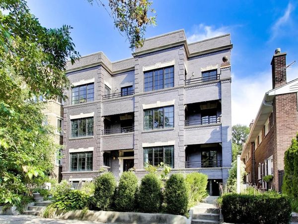 1126 W Morse Street , Unit 2W, Chicago, IL 60626