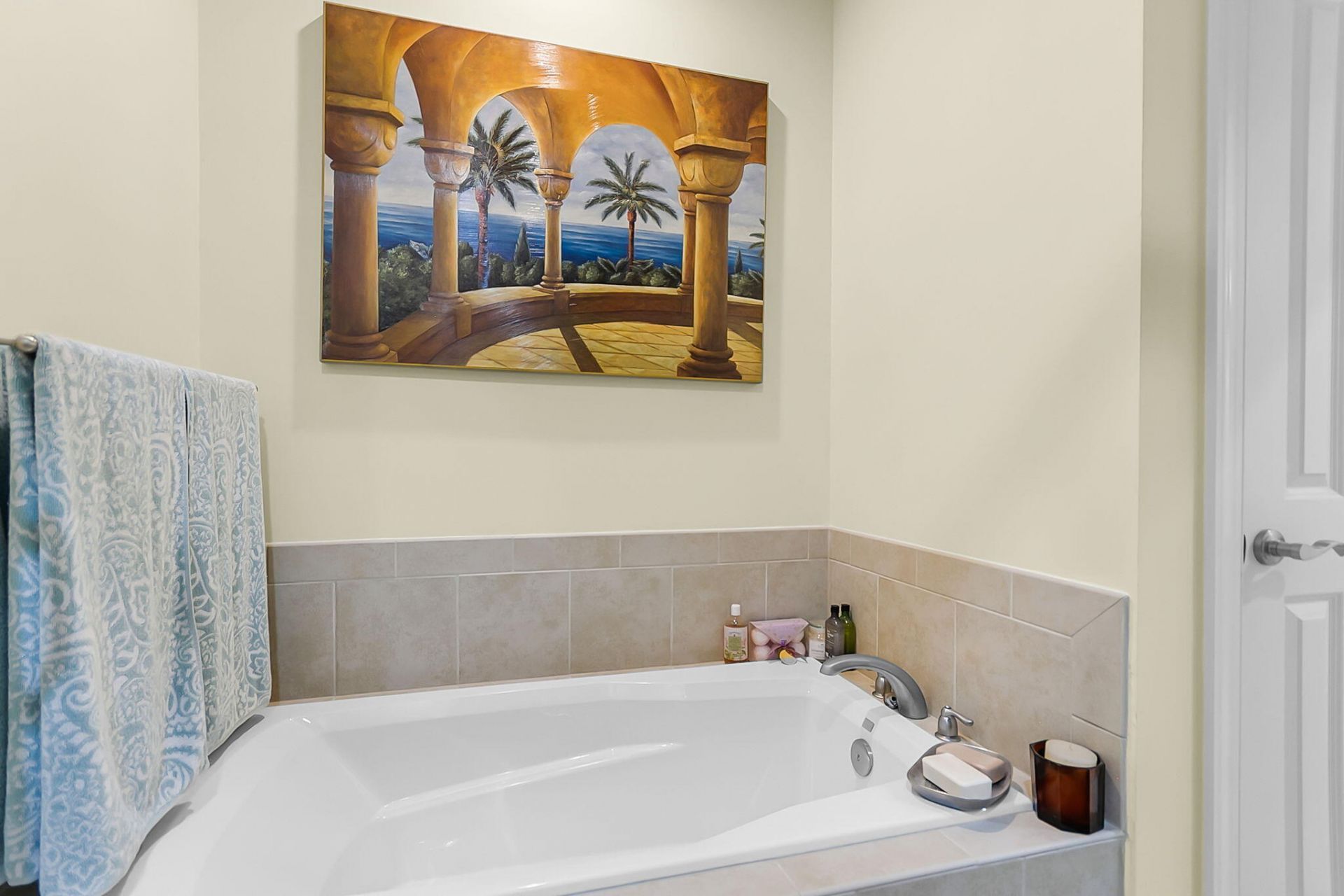 5508 Colonial Chatsworth Circle Photo 17