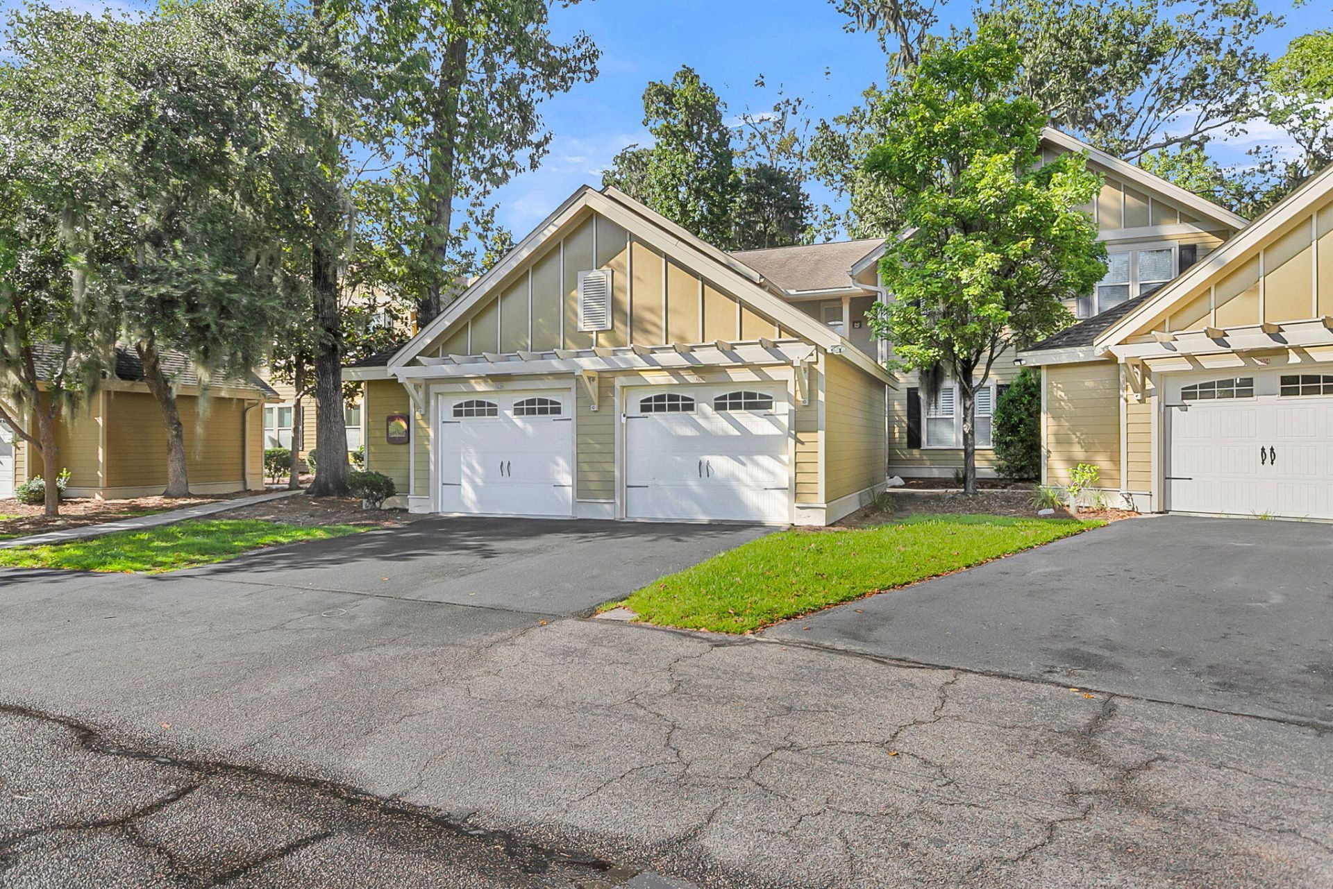 5508 Colonial Chatsworth Circle Photo 23